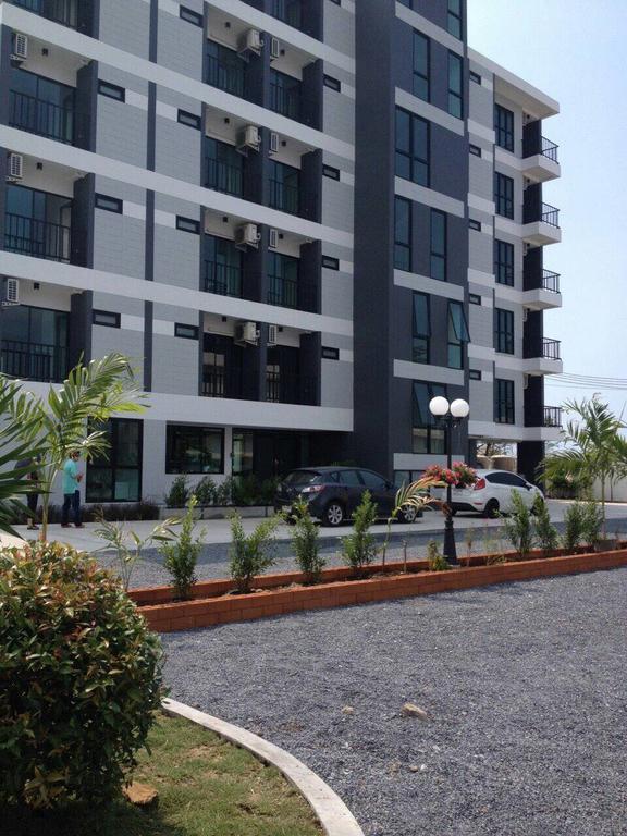 Promsook Apartment Чонбурі Екстер'єр фото