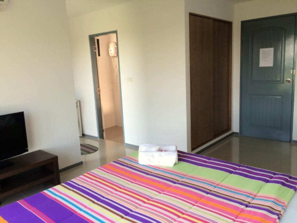 Promsook Apartment Чонбурі Номер фото
