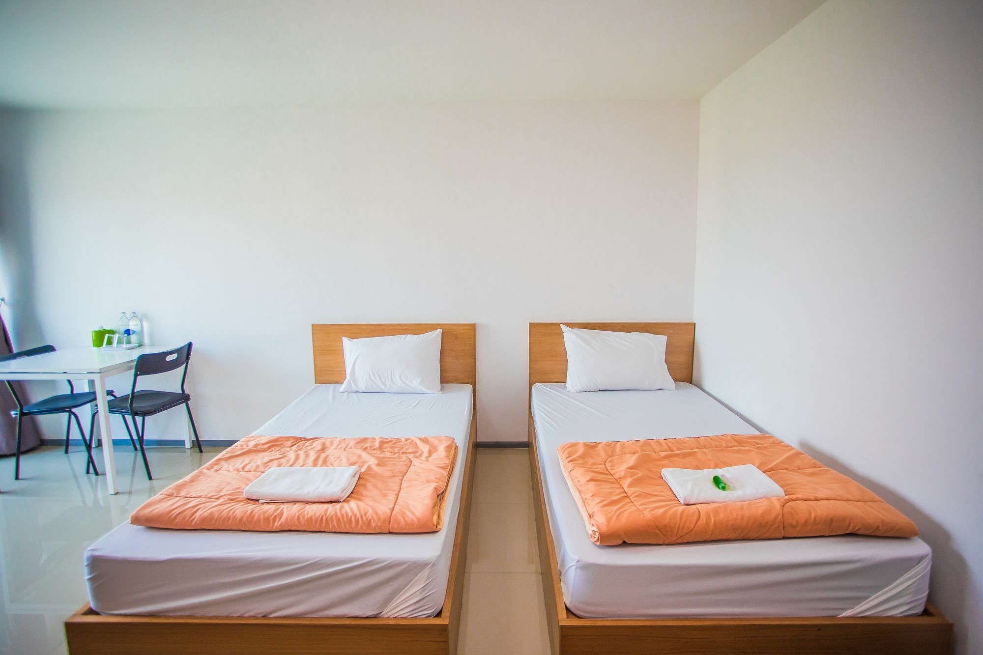 Promsook Apartment Чонбурі Екстер'єр фото