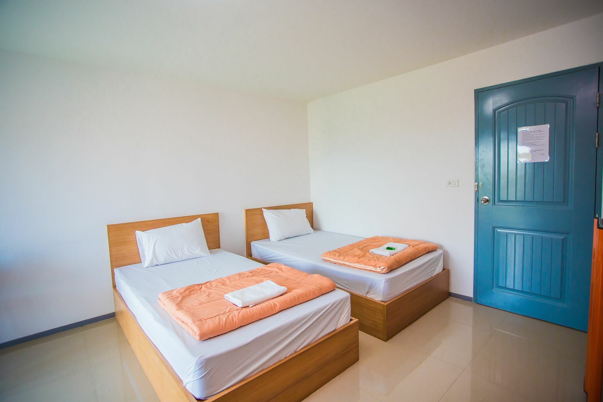 Promsook Apartment Чонбурі Екстер'єр фото