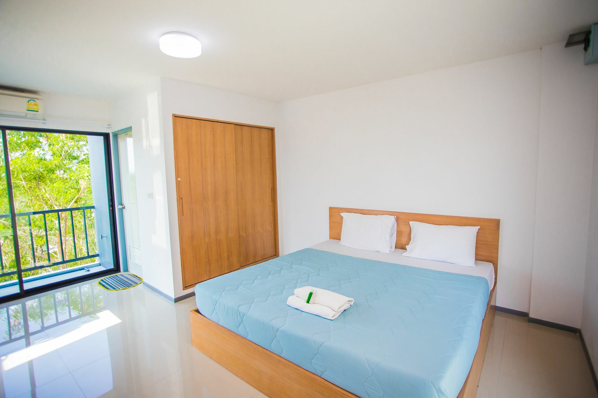 Promsook Apartment Чонбурі Екстер'єр фото